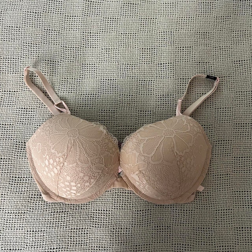 NWT Victoria's secret peach floral push up 34DD bra